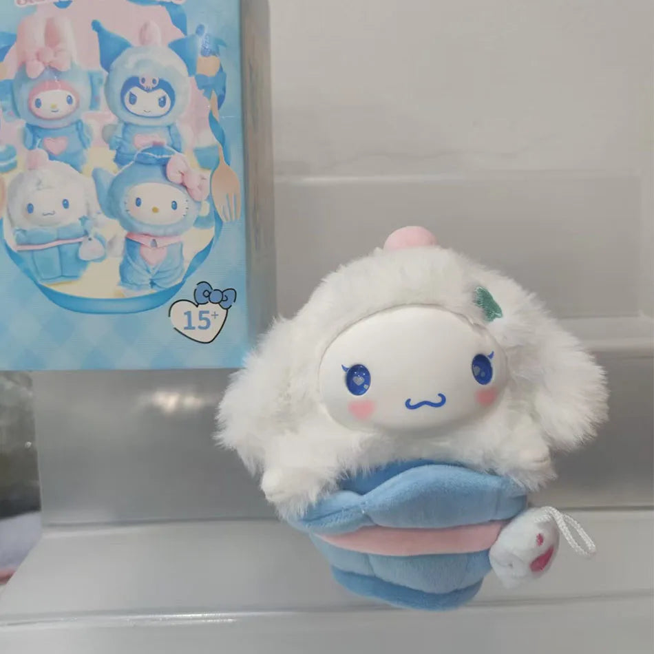 Caja sorpresa con peluches de vinilo de las series «Fox Island» y «Blue Flutter» de Sanrio Family