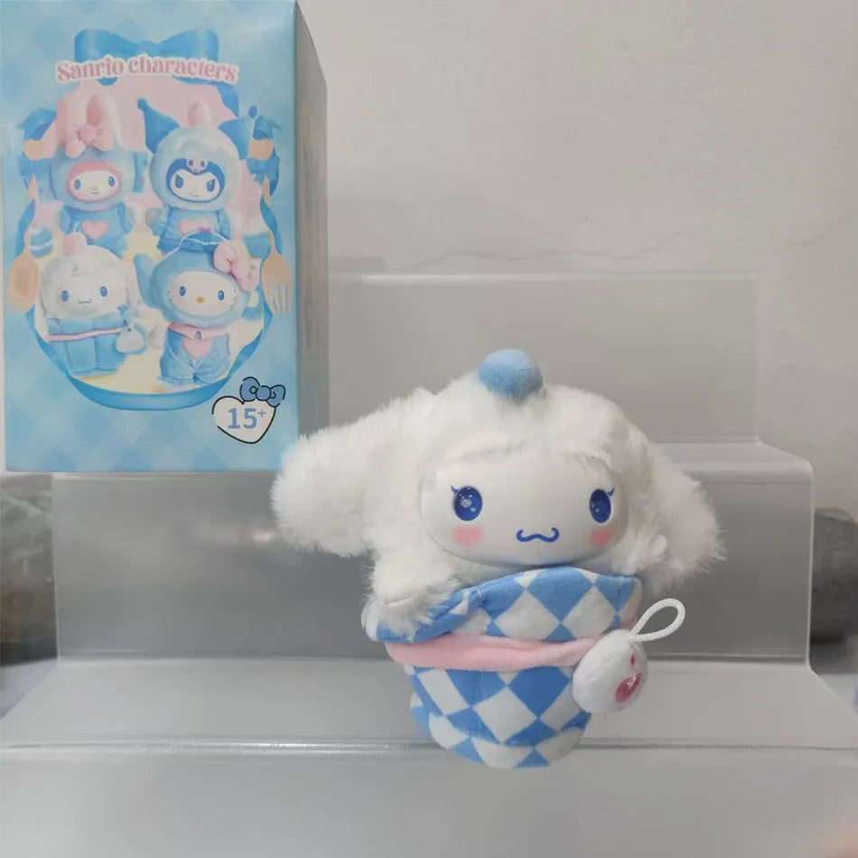 Caja sorpresa con peluches de vinilo de las series «Fox Island» y «Blue Flutter» de Sanrio Family